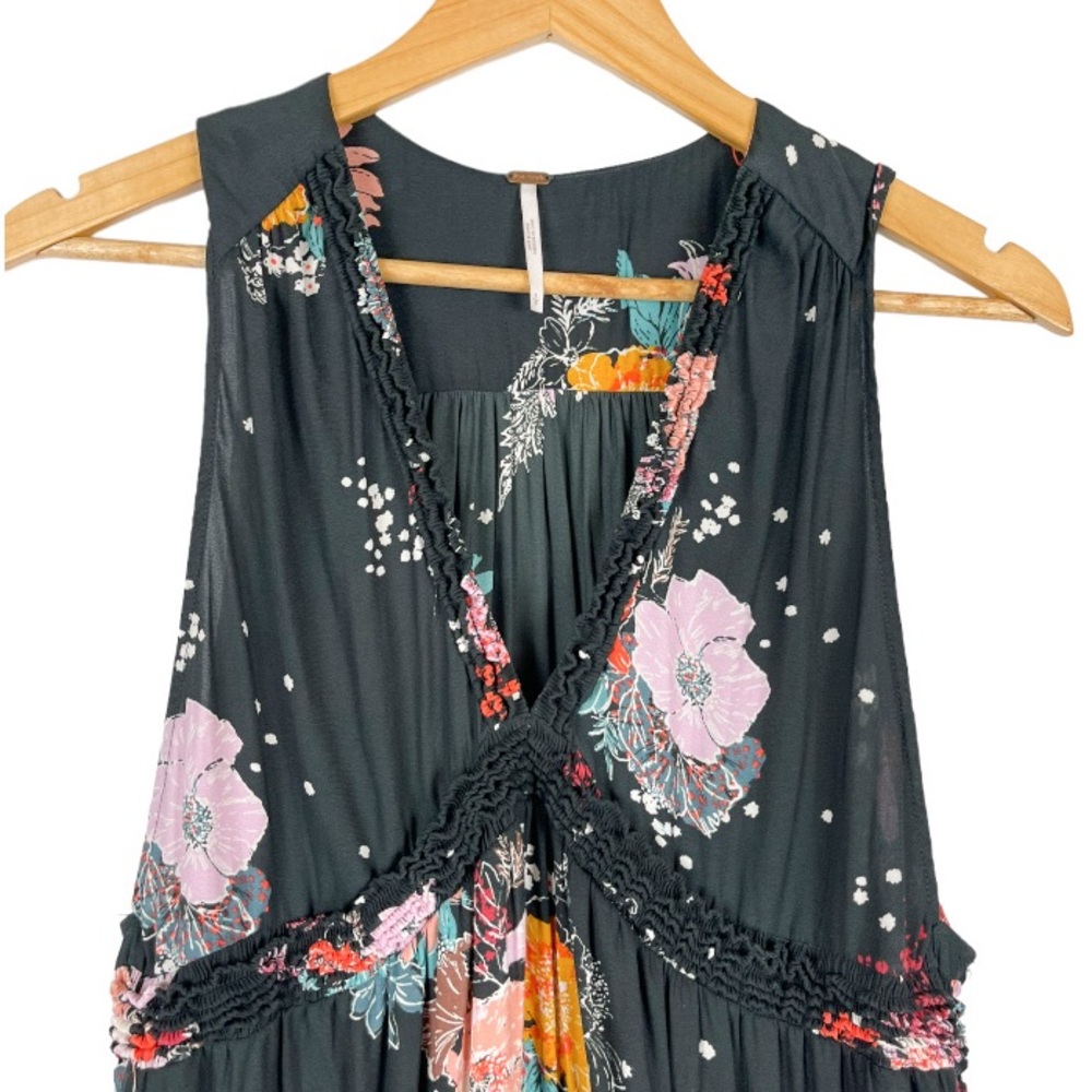Free People Purple Haze Ruched Floral Tiered Top Tunic Size Small - Picture 3 of 9